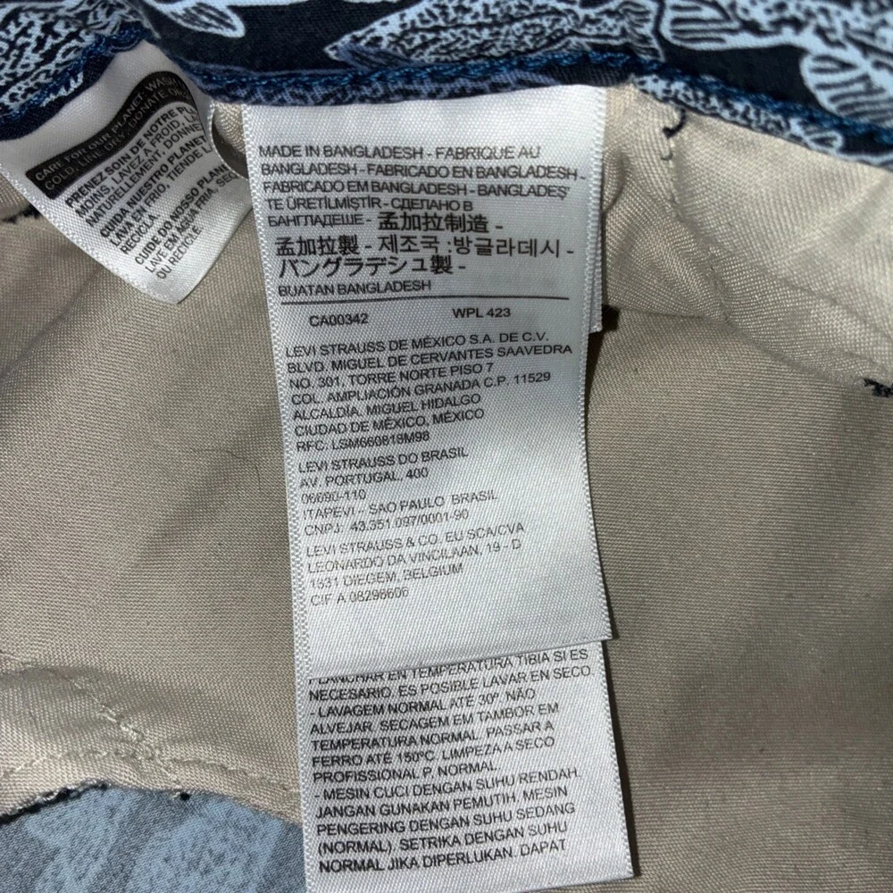 Levi’s XX Chino Shorts Fish Nautical Design‎ Men’s Size 44 Blue